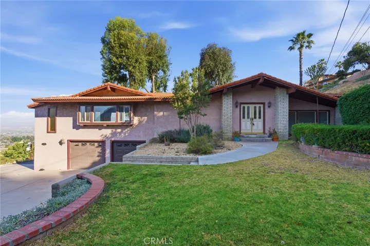 12021 Honey Hill, Grand Terrace, California 92313