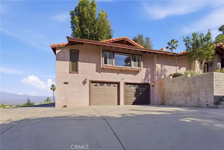 12021 Honey Hill, Grand Terrace, California 92313