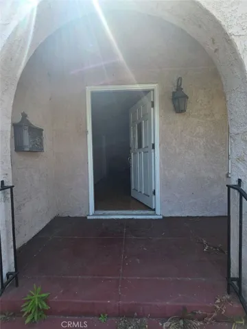 354 E Carson, Long Beach, California 90807