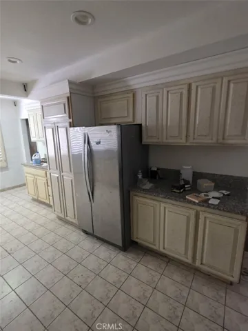 354 E Carson, Long Beach, California 90807