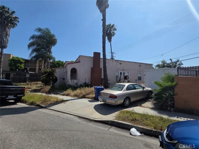 354 E Carson, Long Beach, California 90807