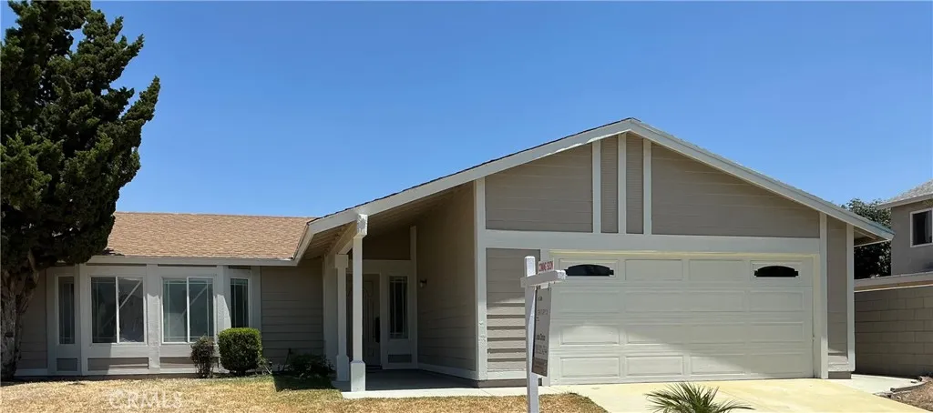 7543 Marconia Court, Fontana, California 92336