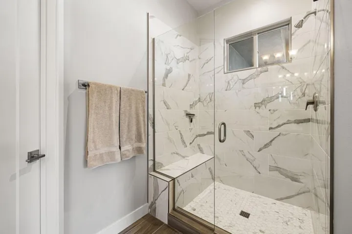 3rd Bathroom en suite