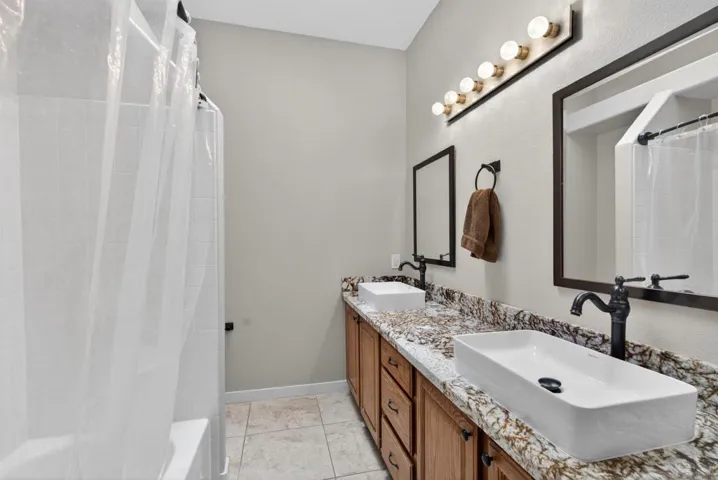 45730 Hopactong, Temecula, California 92592