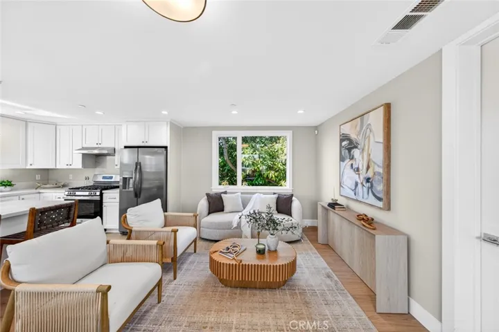 5935 Kauffman Ave. B, Temple City, California 91780