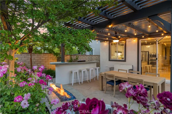 29367 Calle Primavera, Valencia, California 91354