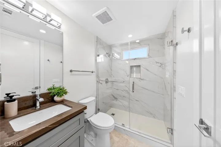 5935 Kauffman Ave. C, Temple City, California 91780