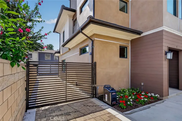 5935 Kauffman Ave. C, Temple City, California 91780