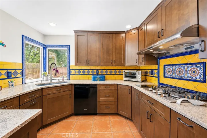 15376 Bambi Court, Moorpark, California 93021