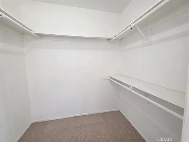 Walk in closet