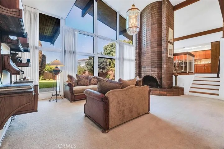 1825 Via Estudillo, Palos Verdes Estates, California 90274