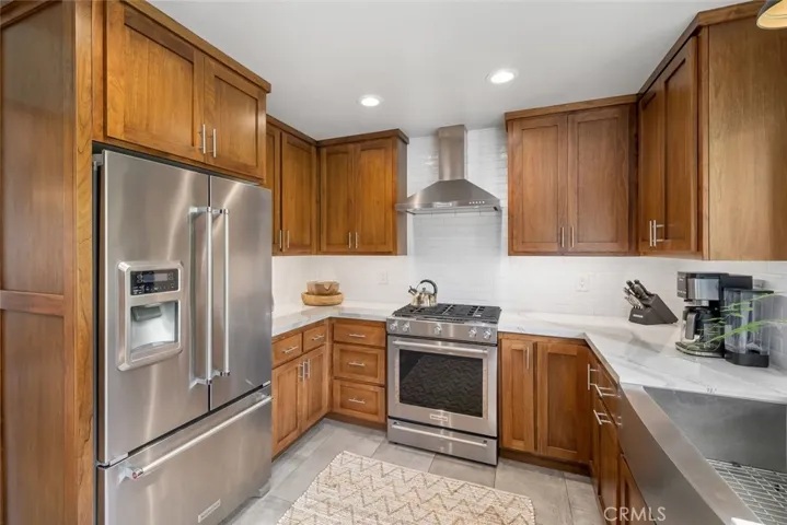 1683 Knoll, San Luis Obispo, California 93401