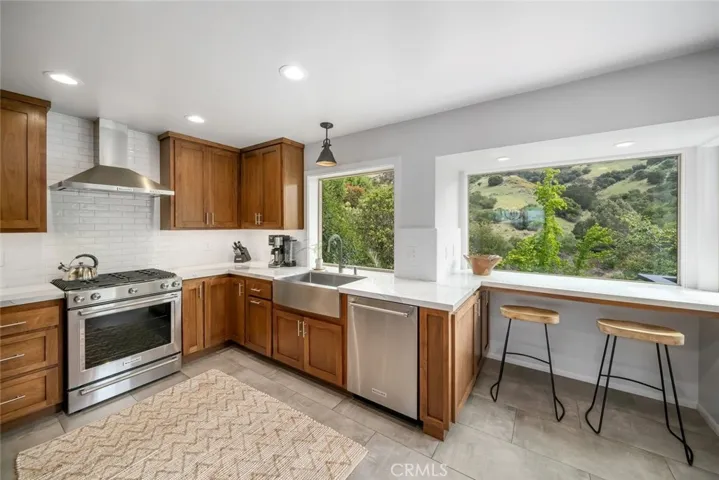 1683 Knoll, San Luis Obispo, California 93401