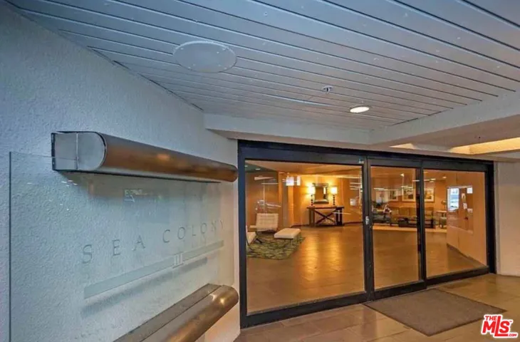 110 Ocean Park Boulevard 502, Santa Monica, California 90405