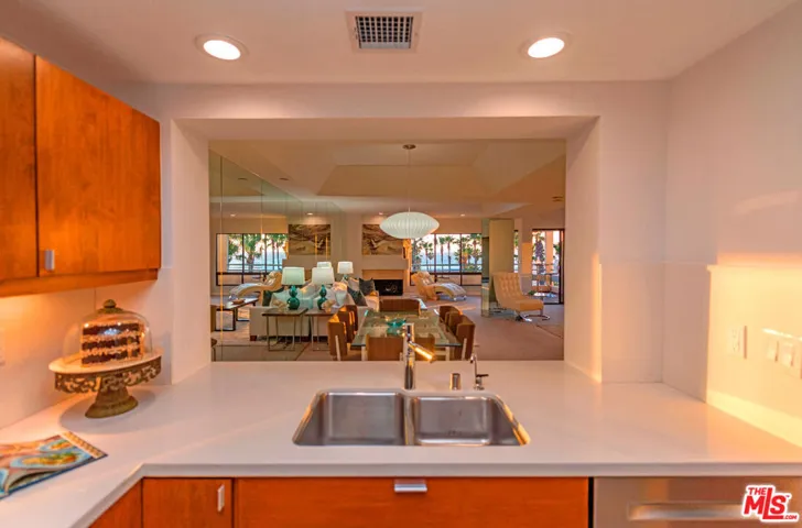 110 Ocean Park Boulevard 502, Santa Monica, California 90405