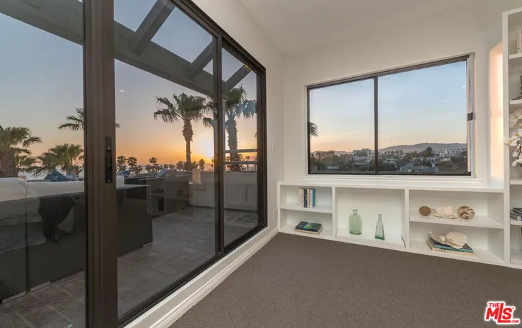 110 Ocean Park Boulevard 502, Santa Monica, California 90405