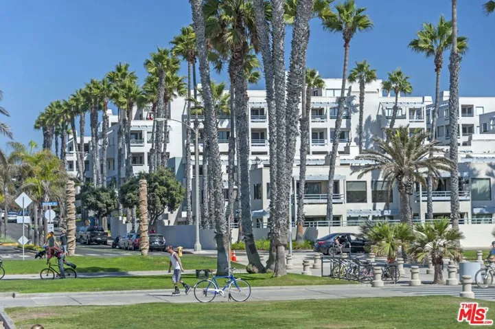 110 Ocean Park Boulevard 502, Santa Monica, California 90405