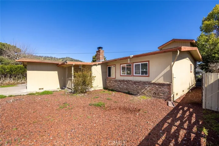 12631 Shoreview, Clearlake Oaks, California 95423