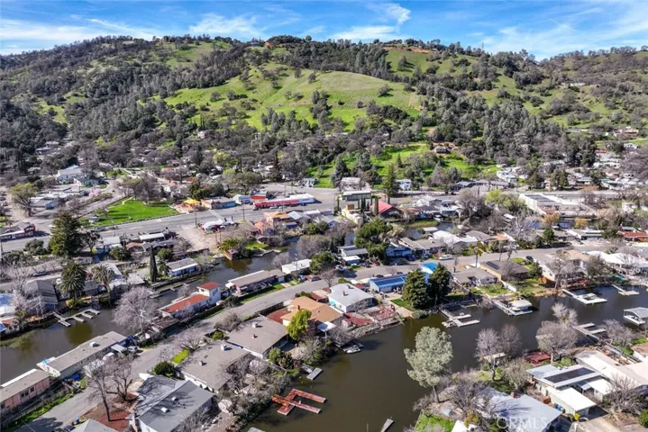 12631 Shoreview, Clearlake Oaks, California 95423