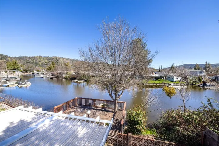 12631 Shoreview, Clearlake Oaks, California 95423