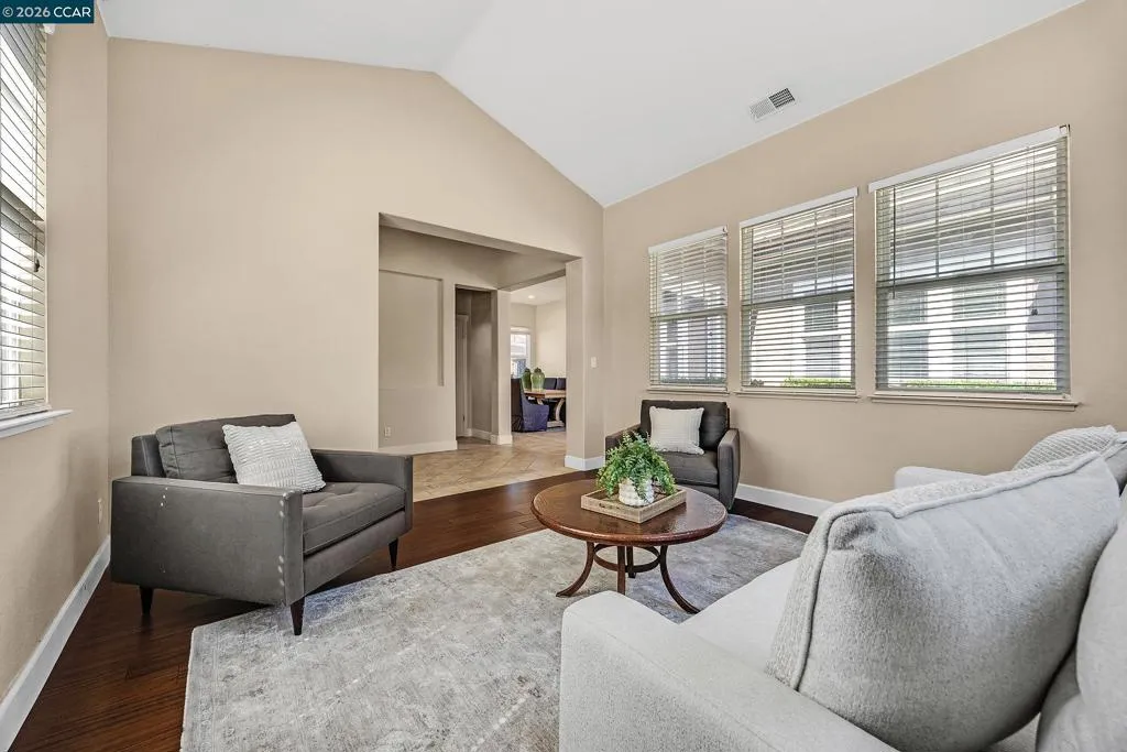 Front Sitting Room