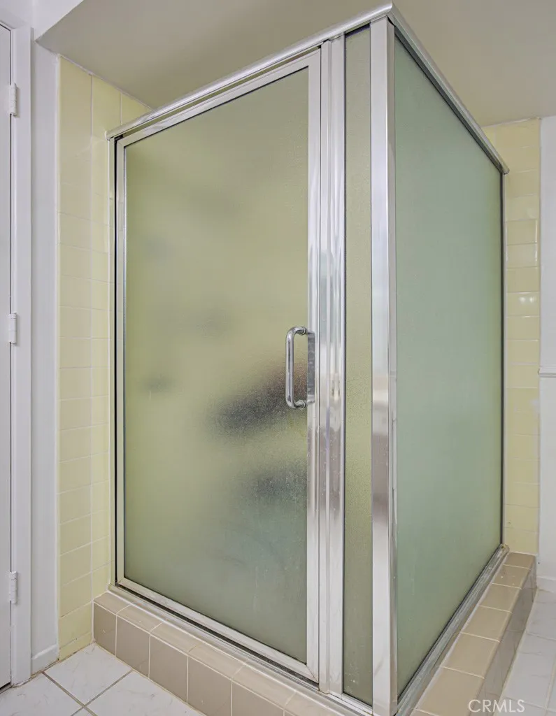 Shower in the guest bedroom.