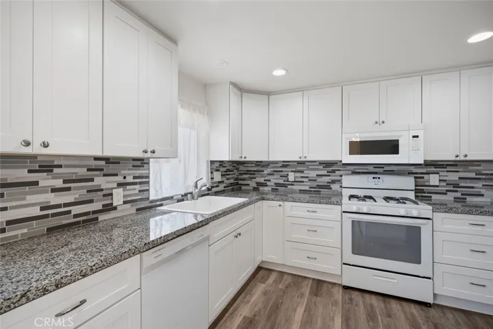 1037 Kerry Drive 51, San Luis Obispo, California 93405