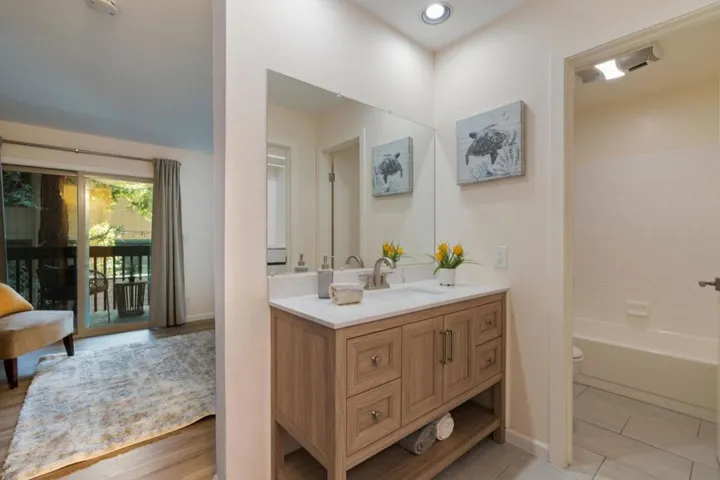 374 Union Avenue E, Campbell, California 95008