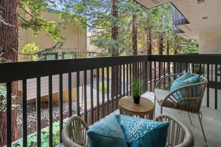 374 Union Avenue E, Campbell, California 95008