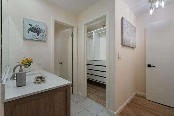 374 Union Avenue E, Campbell, California 95008