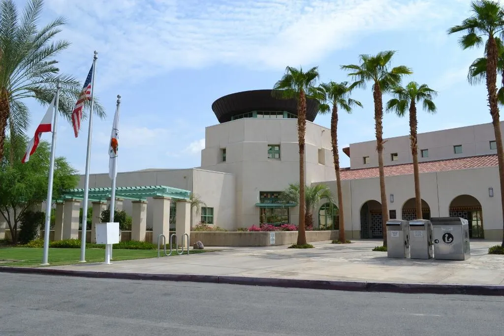 La Quinta Library