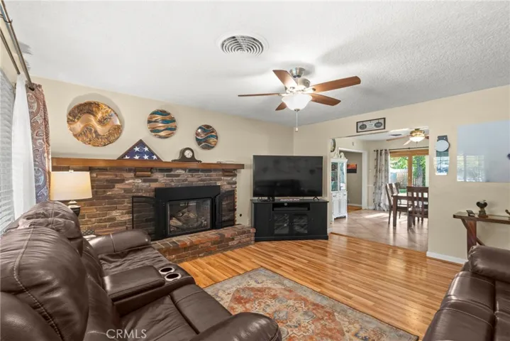 705 Elm, Tehachapi, California 93561