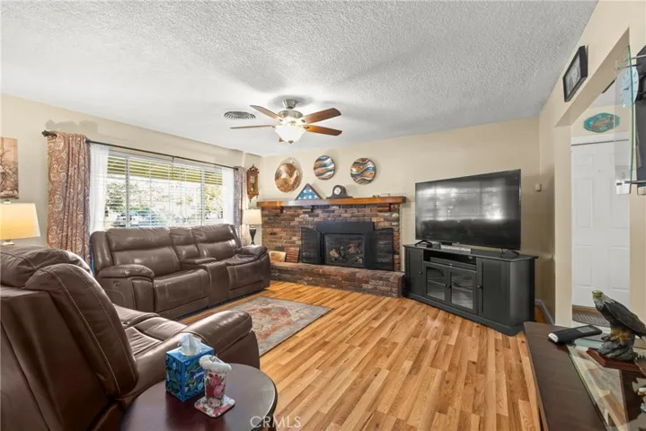 705 Elm, Tehachapi, California 93561