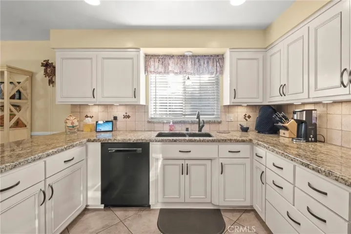 705 Elm, Tehachapi, California 93561