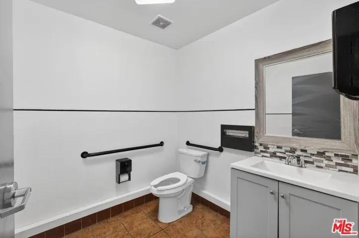 4101 Rosemead Boulevard, Pico Rivera, California 90660