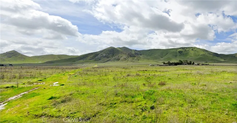 Panoramic View of Right side of West  Hills from Soda Lake Road and lot