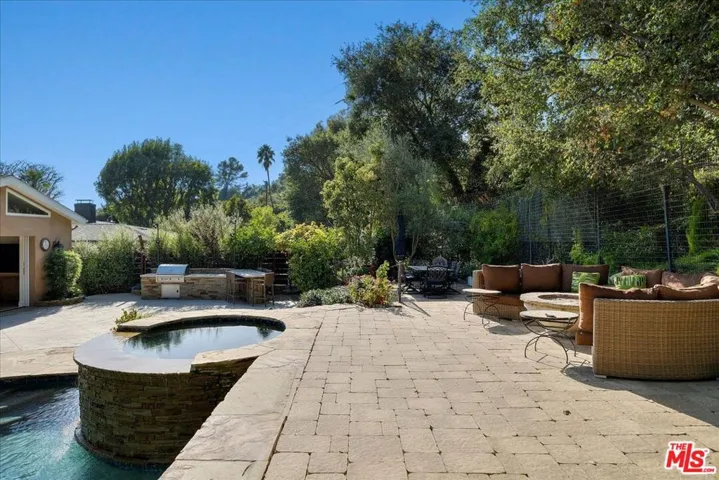 pool deck