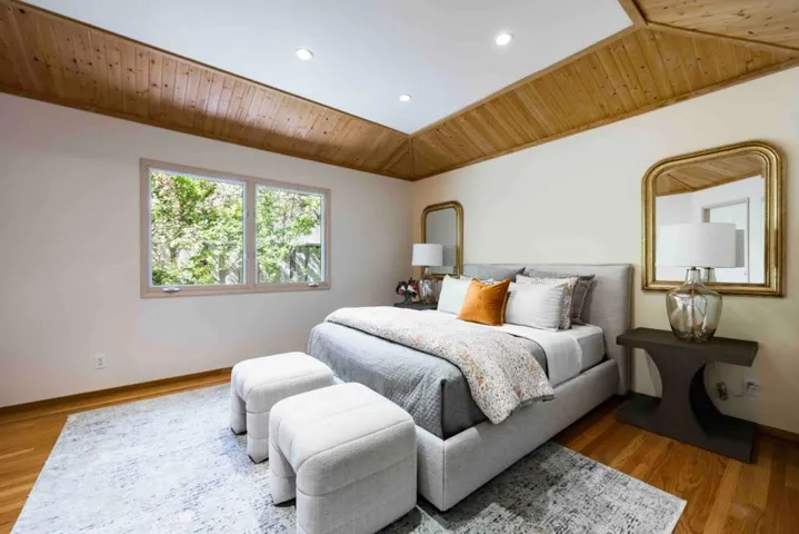 425 Claremont Way, Menlo Park, California 94025