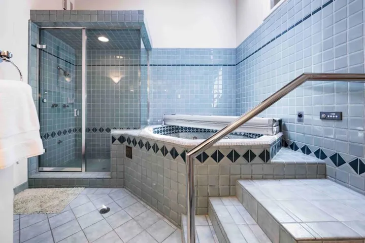 425 Claremont Way, Menlo Park, California 94025