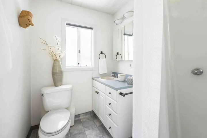 425 Claremont Way, Menlo Park, California 94025