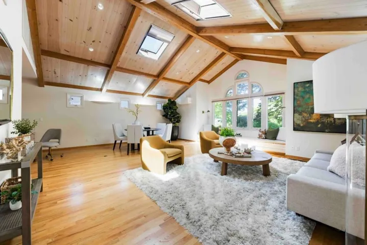 425 Claremont Way, Menlo Park, California 94025
