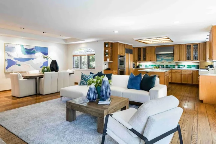 425 Claremont Way, Menlo Park, California 94025