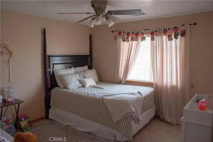 8465 Cedar Court, Phelan, California 92371
