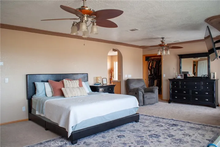 8465 Cedar Court, Phelan, California 92371