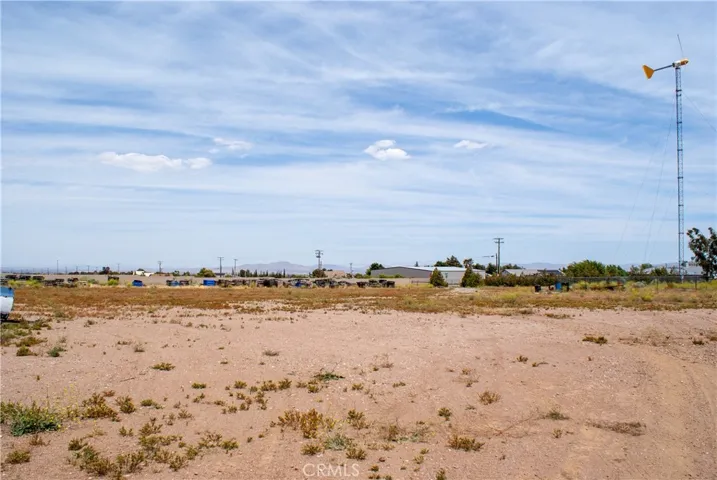 8465 Cedar Court, Phelan, California 92371
