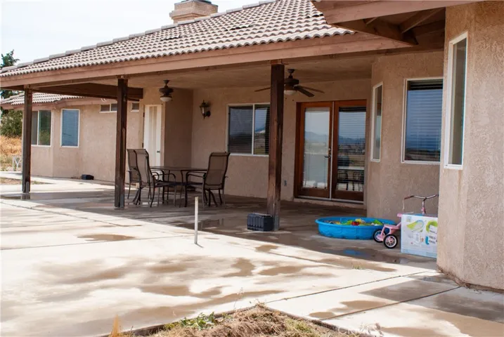 8465 Cedar Court, Phelan, California 92371
