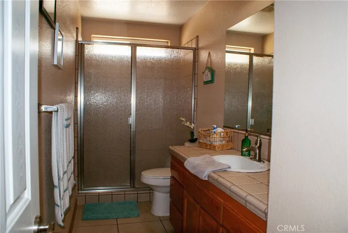 8465 Cedar Court, Phelan, California 92371