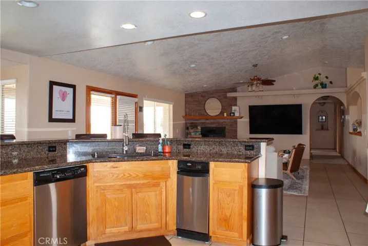 8465 Cedar Court, Phelan, California 92371