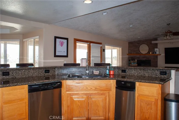 8465 Cedar Court, Phelan, California 92371