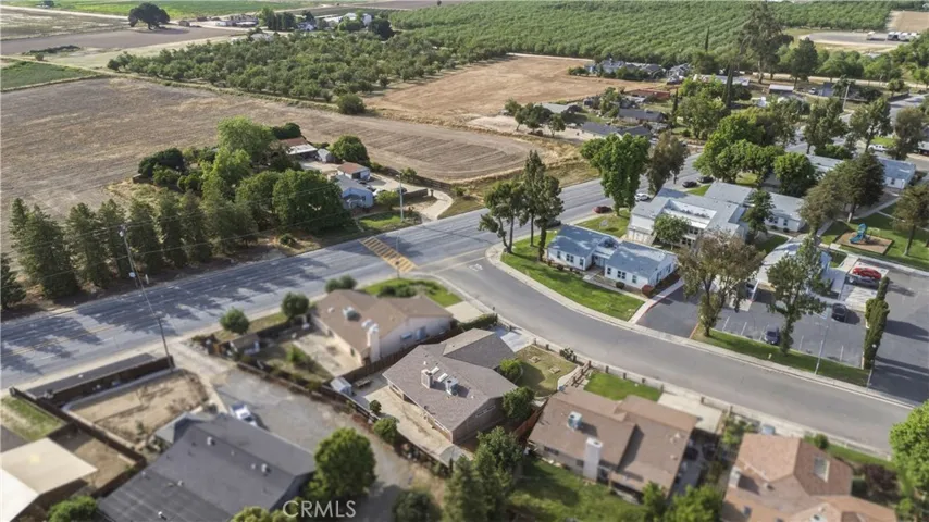 1418 Nut Tree, Livingston, California 95334